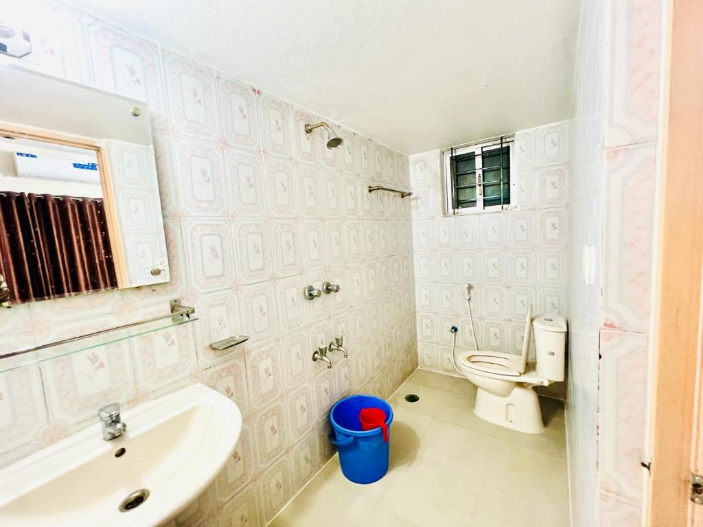 Deluxe Queen Room — photo 7